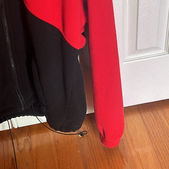 Marlboro Men’s Red & Black Fleece Zip Up Sweater S - Picture 9 of 9